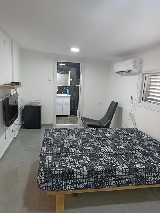 שמילה אירוח 1 Arad Exterior foto
